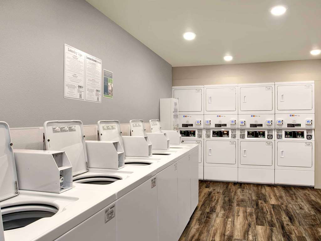 WoodSpring Suites Plano - North Dallas Servizi foto